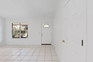 8197 Verdura St, Navarre, FL 32566 - Photo 5