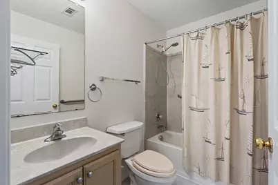 8197 Verdura Street, Navarre, FL 32566 - Photo 17
