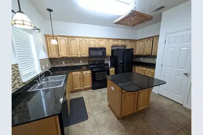 1537 Bentley Circle, Fort Walton Beach, FL 32547 - Photo 11
