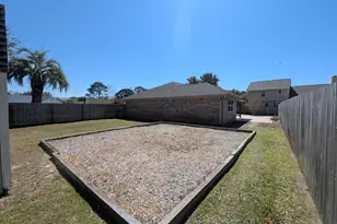 2217 Calle De Pizzaro, Navarre, FL 32566 - Photo 5