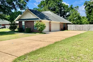 1555 Lena St, Baker, FL 32531 - Photo 3