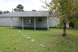 3665 Burton Cir, Navarre, FL 32566 - Photo 15