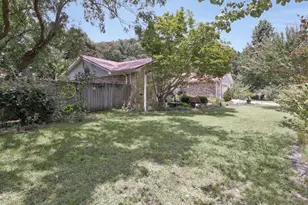 5820 Laurelwood Dr, Crestview, FL 32539 - Photo 5