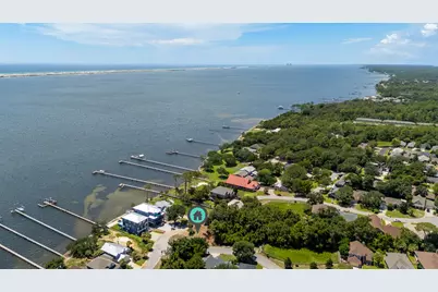 1717 Magnoila Drive, Navarre, FL 32566 - Photo 3