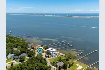 1717 Magnoila Drive, Navarre, FL 32566 - Photo 5