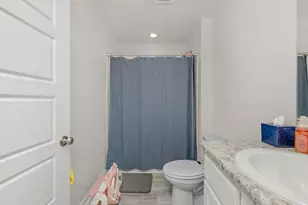 5787 Belmont Stakes Rd, Bellview, FL 32526 - Photo 9
