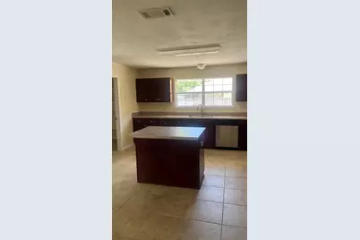 2154 Castle Grove Drive, Navarre, FL 32566 - Photo 3