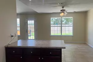 2154 Castle Grove Dr, Navarre, FL 32566 - Photo 1