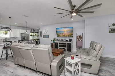 2096 Constitution Drive, Navarre, FL 32566 - Photo 3
