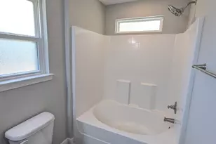 5619 Charter Cir, Gulf Breeze, FL 32563 - Photo 19