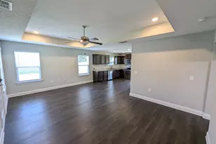 5619 Charter Cir, Gulf Breeze, FL 32563 - Photo 3