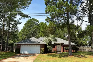 2013 Bahama Dr, Navarre, FL 32566 - Photo 1
