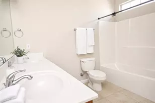 1684 Sycamore Ave, Niceville, FL 32578 - Photo 11