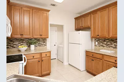 1684 Sycamore Avenue, Niceville, FL 32578 - Photo 13