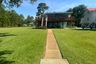 5481 Soundside Dr, Gulf Breeze, FL 32563 - Photo 31