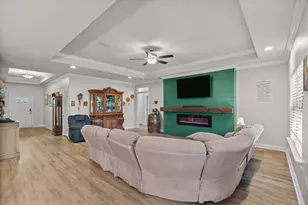 2607 Lovewood Dr, Navarre, FL 32566 - Photo 5
