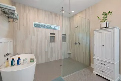 6732 Kempton Street, Navarre, FL 32566 - Photo 25