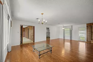 7621 Chellie Rd, Pensacola, FL 32526 - Photo 9