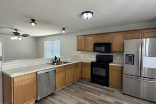2064 Government Ct, Gulf Breeze, FL 32563 - Photo 17