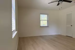 8163 Pinosa, Navarre, FL 32566 - Photo 11
