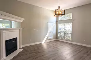 517 Rush Park Cir, Mary Esther, FL 32569 - Photo 3