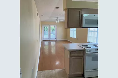 5575 Meadow Creek Place, Gulf Breeze, FL 32563 - Photo 7