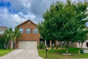 1689 Waterford Sound Blvd, Gulf Breeze, FL 32563 - Photo 1