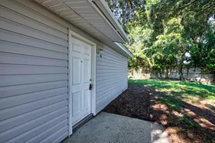 1555 Green Briar Pkwy, Gulf Breeze, FL 32563 - Photo 13