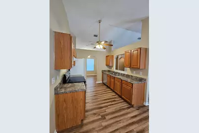 8409 Rynes Circle, Navarre, FL 32566 - Photo 13