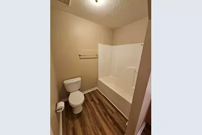 8409 Rynes Circle, Navarre, FL 32566 - Photo 25