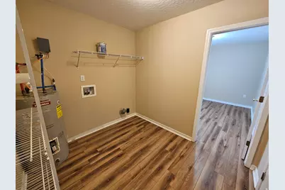 8409 Rynes Circle, Navarre, FL 32566 - Photo 15