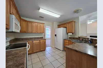 1665 Village Parkway, Gulf Breeze, FL 32563 - Photo 9