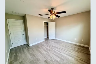 2042 Alhambra Street, Navarre, FL 32566 - Photo 17
