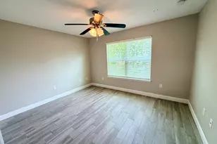 2042 Alhambra St, Navarre, FL 32566 - Photo 13