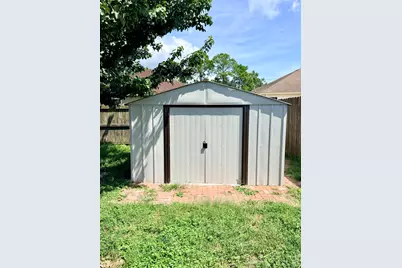 2042 Alhambra Street, Navarre, FL 32566 - Photo 19