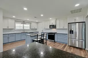 2208 Smallwood Dr, Navarre, FL 32566 - Photo 3