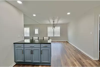 2208 Smallwood Drive, Navarre, FL 32566 - Photo 9