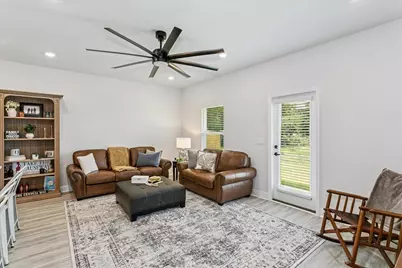 3981 Pendragon Circle, Milton, FL 32583 - Photo 3