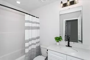 3981 Pendragon Cir, Milton, FL 32583 - Photo 21