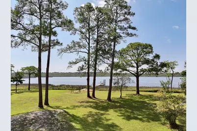 8215 Stillwater Cove, Navarre, FL 32566 - Photo 79