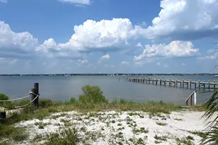 1419 Bahia Dr, Navarre, FL 32566 - Photo 1