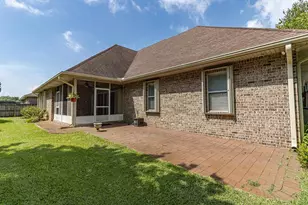 1866 Sunrise Dr, Navarre, FL 32566 - Photo 41