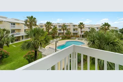 1440 Paradise Point Drive #UNIT 34, Navarre, FL 32566 - Photo 3