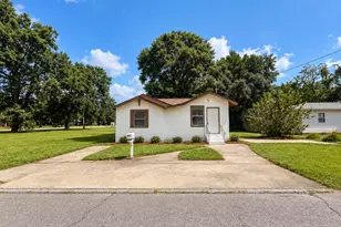 3026 N Roosevelt St, Pensacola, FL 32503 - Photo 1