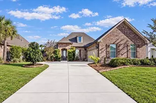 1519 Sabal Palm Dr, Gulf Breeze, FL 32563 - Photo 1