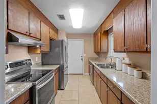 8415 Nevada St, Navarre, FL 32566 - Photo 13