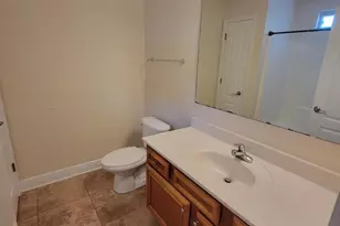 2120 Hadleigh Hills Ct, Navarre, FL 32566 - Photo 5
