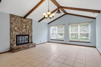 331 Timberlake Court, Mary Esther, FL 32569 - Photo 9