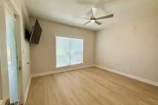1425 Sonata Ct, Navarre, FL 32566 - Photo 15