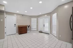 402 Sandy Ridge Cir, Mary Esther, FL 32569 - Photo 7